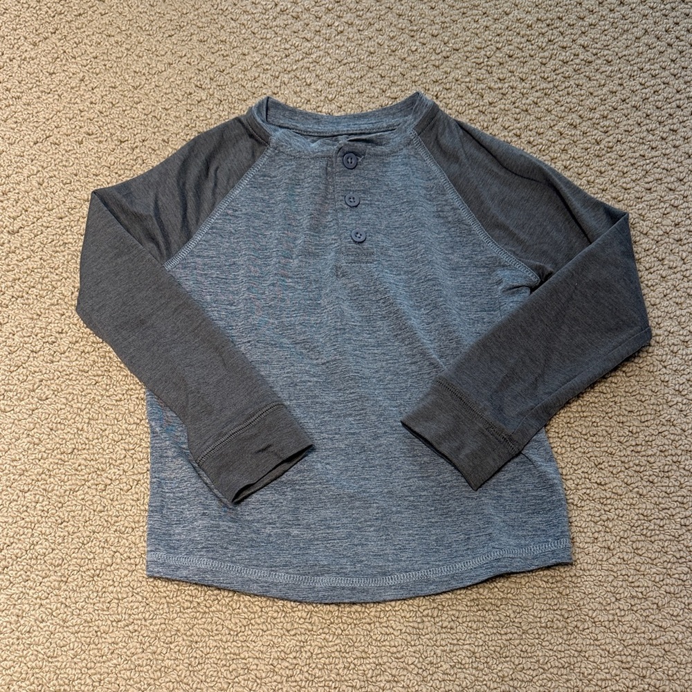 Rumi+Ryder Boys Gray and light blue Long Sleeve Shirt